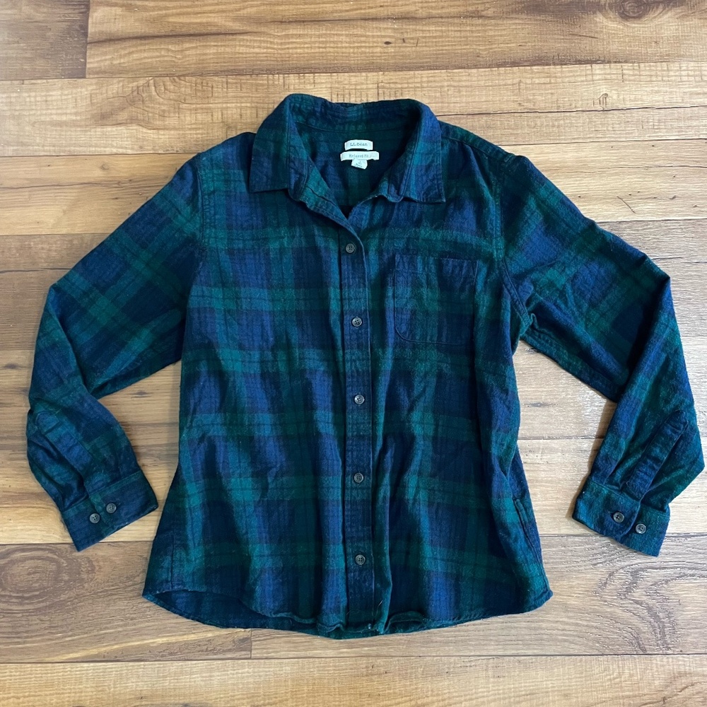 L.L. Bean Green and Navy Plaid Button-Down Shirt